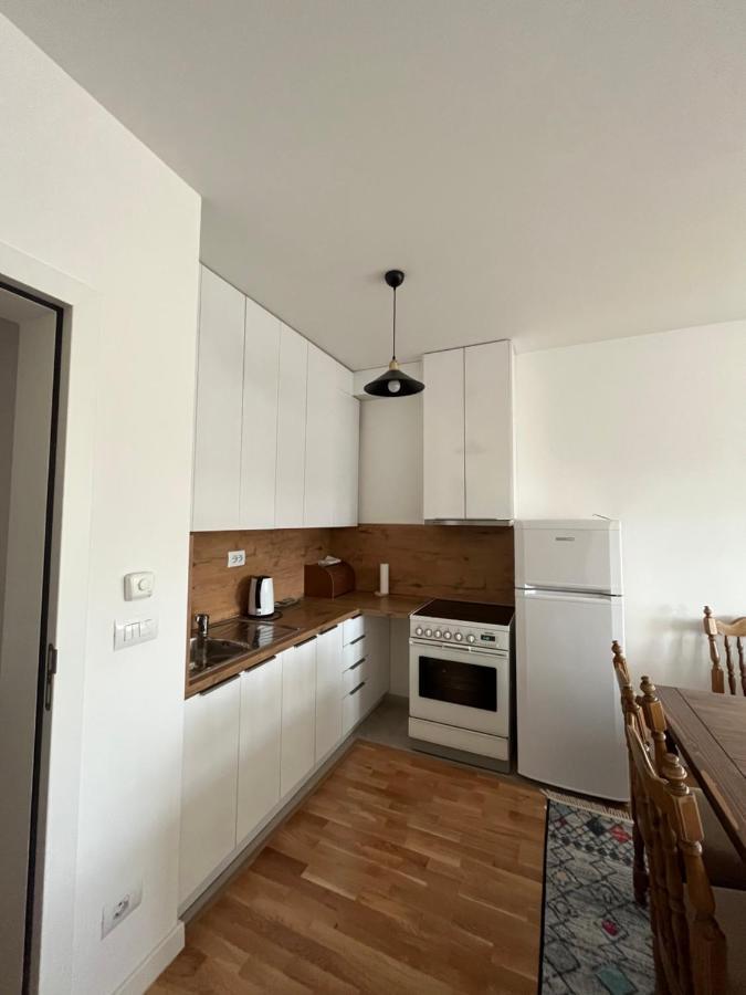 Central Luxury Apartment Pristina Extérieur photo