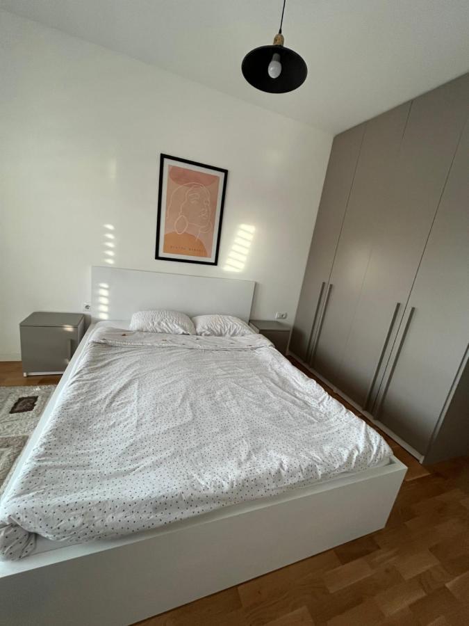 Central Luxury Apartment Pristina Extérieur photo